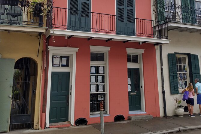 New Orleans Original True Crime Pub Crawl - Pour House NOLA and a notorious serial killer