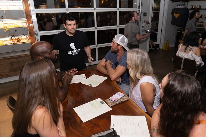 New York Ghosts Boos and Booze Haunted Pub Crawl - Group size, timing, and atmosphere