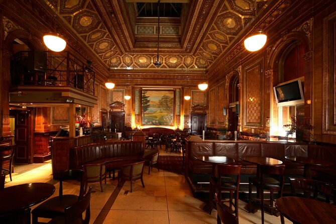 Newcastle Upon Tyne Private Historic Pub Tour With Free Drinks! - Starting at Central Station and The Centurion