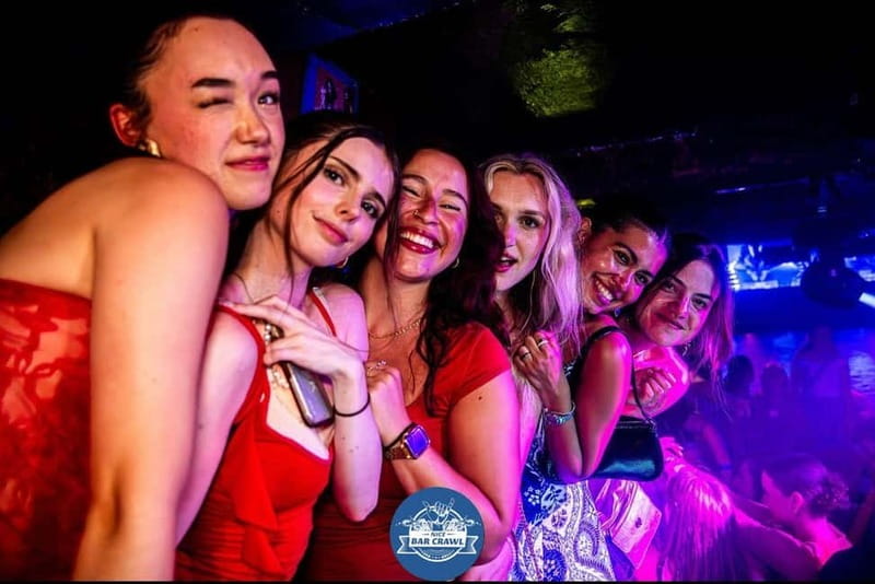 Nice: Bar/Pub Crawl with Free Shots and VIP Entry - The First Bars: Cheap Drinks and Easy Introductions