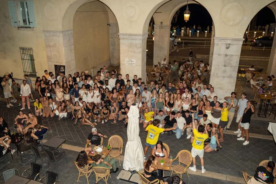 Nice : Yellow Pub Crawl - Social Bars, Games & Meet People - From social bars to a real Nice nightclub