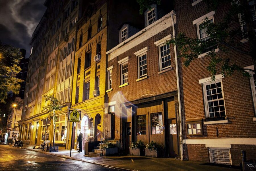 NYC: Boos & Booze Haunted Pub Crawl - Marie’s Crisis Cafe and the ghostly evidence