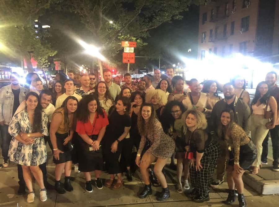 NYC Pub Crawl and Rooftop Clubbing Experience - The Dress Code Is Not Optional