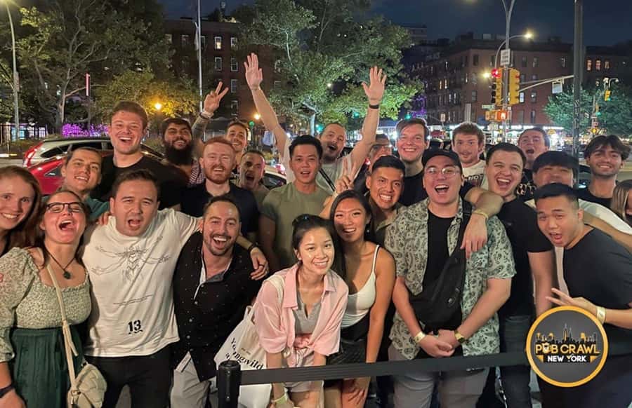 NYC Pub Crawl and Rooftop Clubbing Experience - Timing, Pace, and Group Expectations
