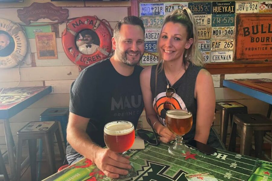 Oahu: Sips & Secrets of Hawaii Pub Crawl - Who will enjoy this Waikiki crawl most