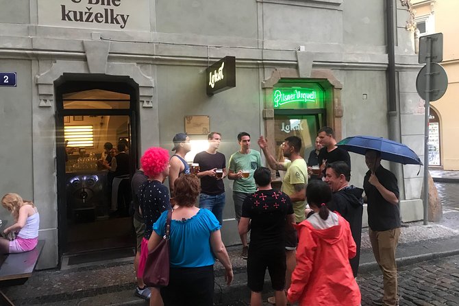 Old Prague pubs tour. Beer and dinner included! - How the guides shape the evening