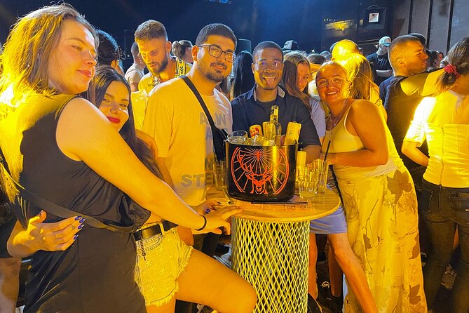Original Belgrade Pub Crawl with Unlimited Beer - The first two central venues