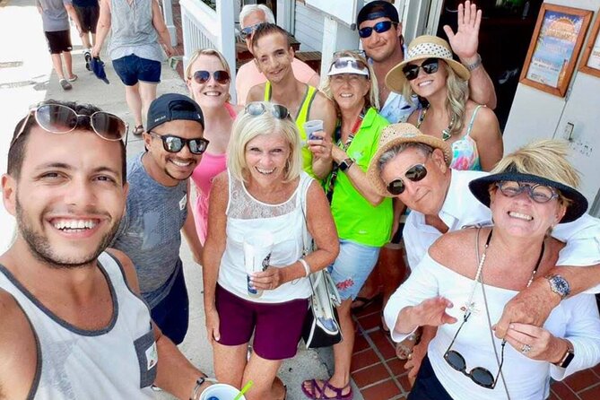 Original Key West Pub Crawl: The Best Bars with Free T-Shirt - Flying Monkeys on Duval Street