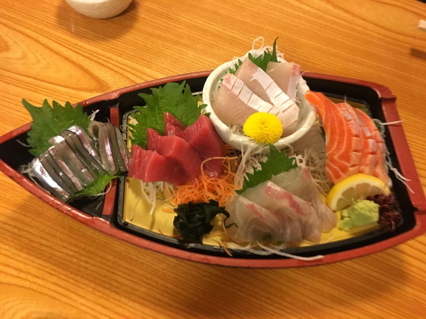 Osaka: Deep Food Tour and Bar Hopping in Namba - What the private and small-group format changes