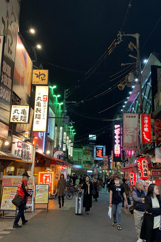 Osaka: Deep Food Tour and Bar Hopping in Namba - The Glico sign photo stop