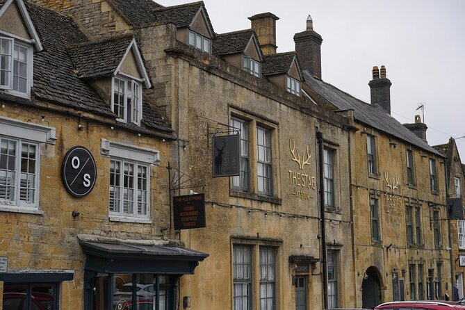 Oxford and Cotswolds Tour with Country Pub Lunch from London - Why the guide and driver matter