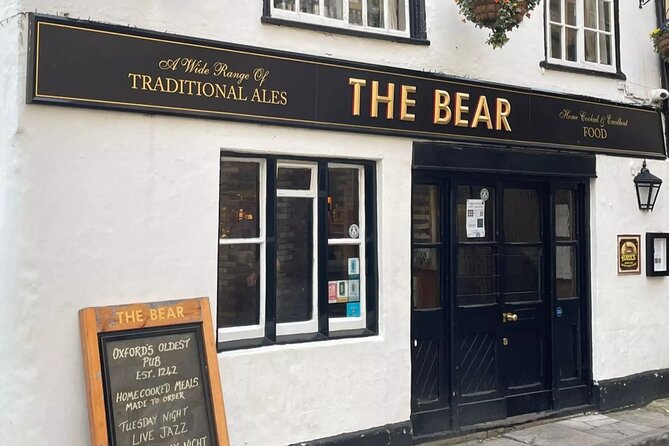 Oxford's Historic Pubs: A Self-Guided Walking Tour - Shakespeare at the Crown Inn