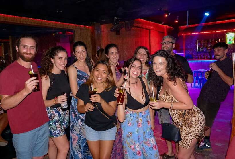 Panglao Bohol Island: Alona Beach Pub Crawl with Drinks - The Social Side of the Night