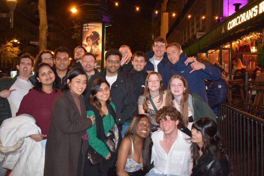 Paris: City Center Guided Pub Crawl with Shots & Club Entry - Should you book the Châtelet pub crawl?