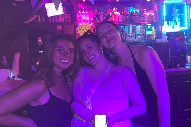 Paris International Pub Crawl with Free Shots & Fun Games - Group size, language, and who will enjoy it most
