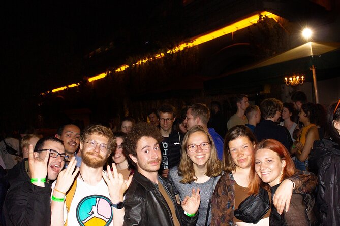 Paris: The Original Pub Crawl + Free Shots + VIP Club Entry - Safety, pacing, and basic nightlife sense