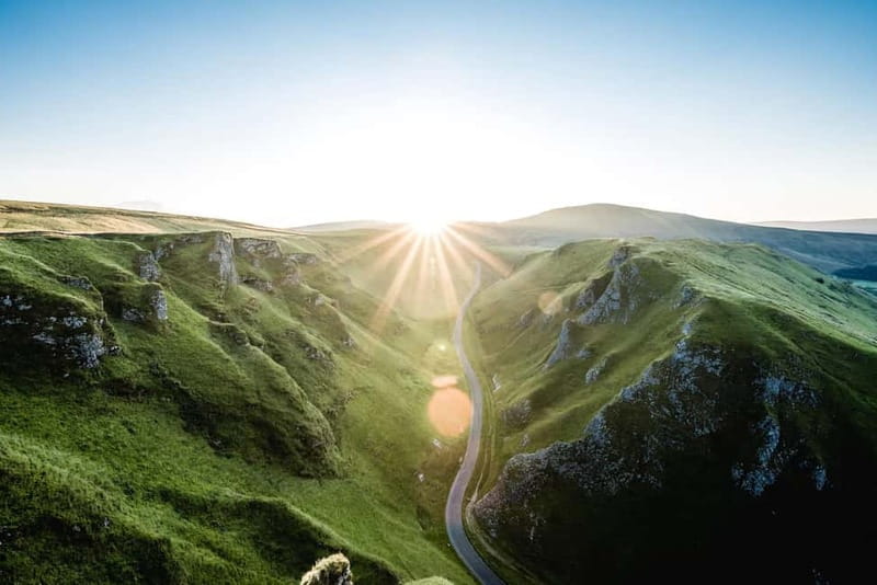 Peak District: Fun Puzzle Treasure Hunt to a Pub! - The walking route through landmarks and side streets