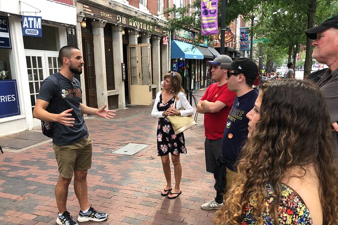 Philadelphia Old City History Pub Crawl Small-Group Tour - Guides make or break this experience