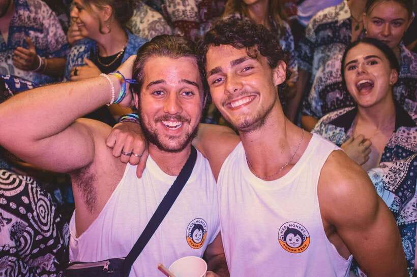 Phnom Penh Pub Crawl with Free Mad Monkey Singlet - Key points at a glance