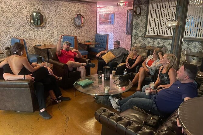 Phoenix Haunted Pub Ghost Tour - Hotel San Carlos: Phoenix’s most famous haunted address