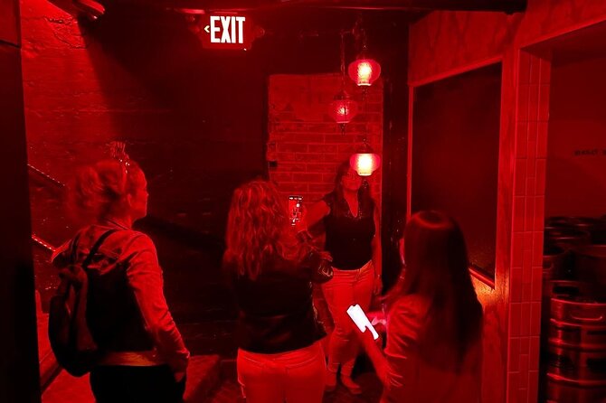 Phoenix Haunted Pub Ghost Tour - Why the small group and timing matter
