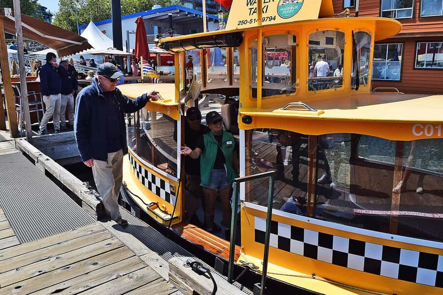 Pickle Pub Crawl: Ferry Rides and Appetizers - Fisherman’s Wharf: scenic, casual, and weather dependent
