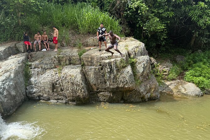 Pinones Bar Hopping Beach Food Tour & Caguas River Hidden Gem - Who should book this Puerto Rico outing?