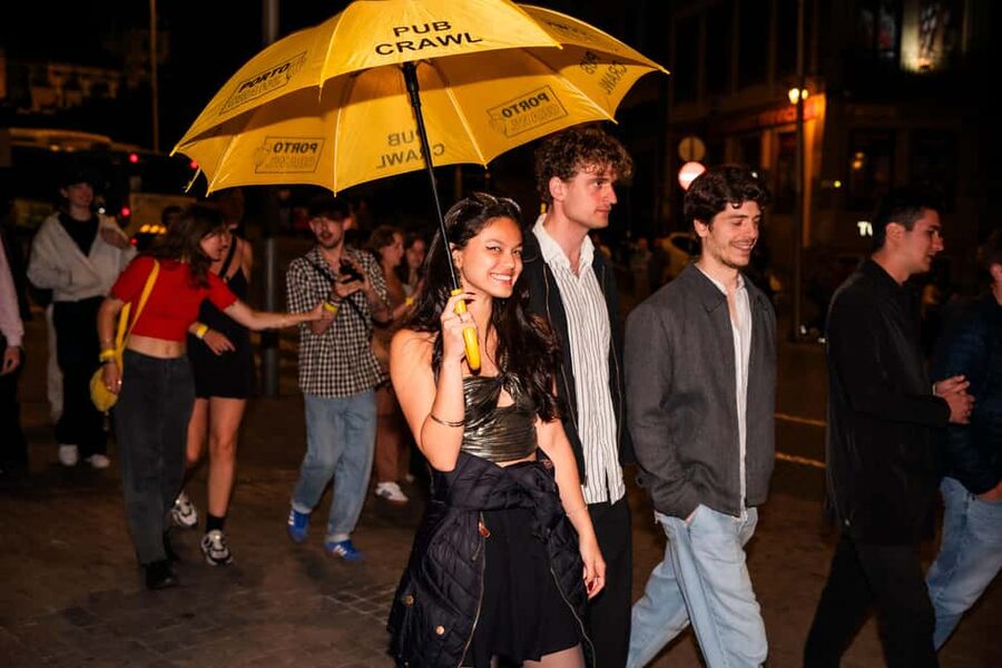 Porto: 4 Bar Pub Crawl, 7 Drinks, & Skip-the-Line Club Entry - Seven drinks for $21: a close look at the value