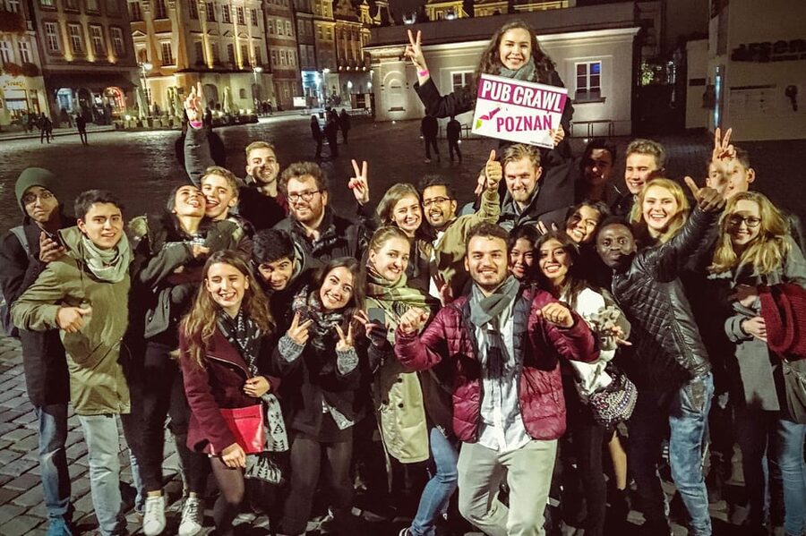 Poznan: Pub Crawl with Free Club Entry - VIP entry at the final nightclub