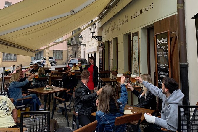 Prague Historic Pub Tour with Drinks Included - Who should book it