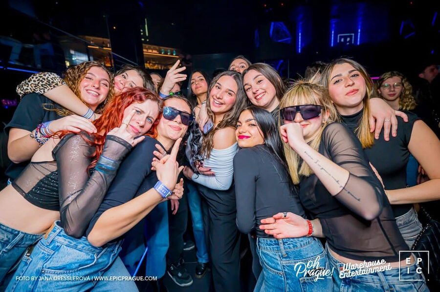 Prague: Pub Crawl with Shots & Entrance to Rooftop Club - Who will enjoy this Prague pub crawl most