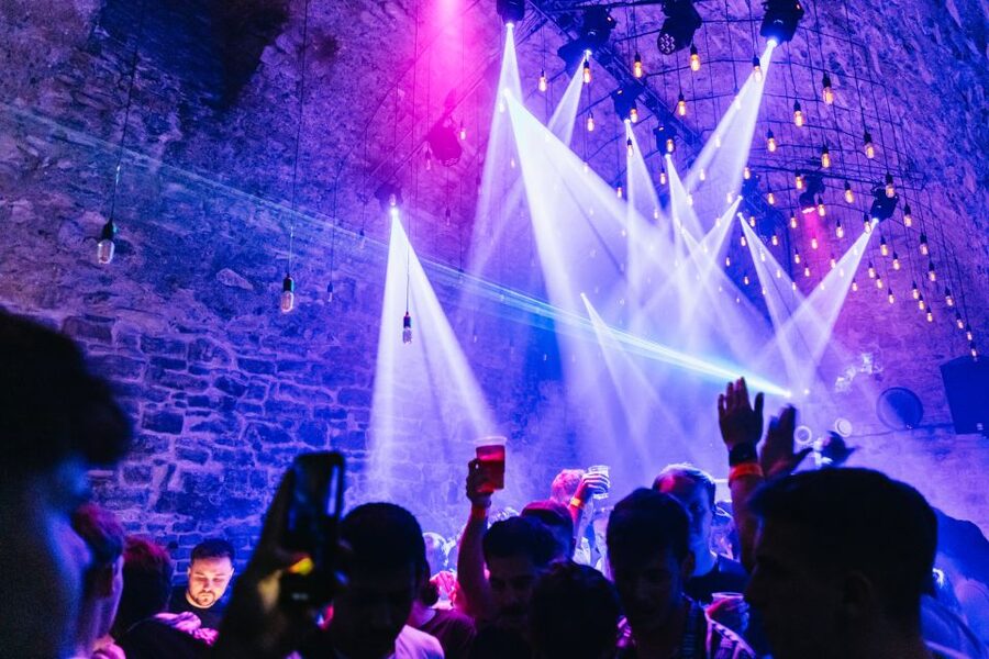 Prague: Pub Crawl with Unlimited Drinks & 5-floor Club Entry - What the Prague pub crawl is really like
