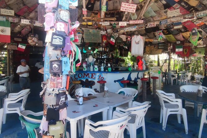 Private Tacos and Bar Hopping Tour in Cozumel - San Martin’s 15-minute lookout