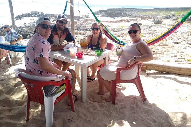 Private Tacos and Bar Hopping Tour in Cozumel - Drinks, transportation, and what the price covers