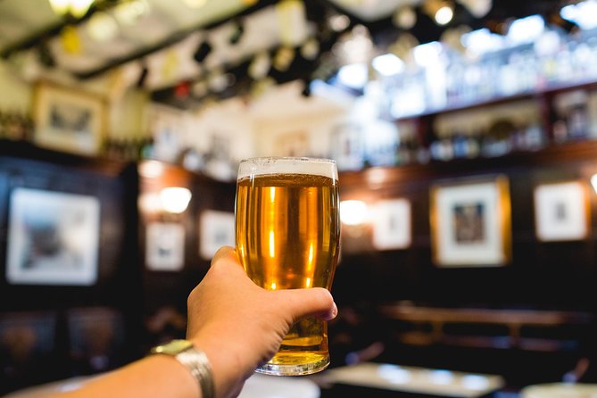 Private Tour of London's Historic Pubs - Four pubs with four different personalities