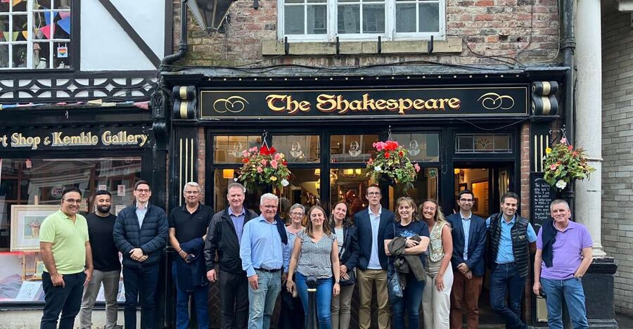 Pub and History Tour Durham City - Old Elvet, folklore, and the third pub
