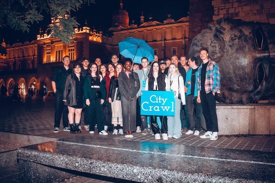 Pub Crawl - 1-hour Open Bar then Vip to 5 Clubs - Krakow - Meeting at Eros Bendato at 9:30 PM