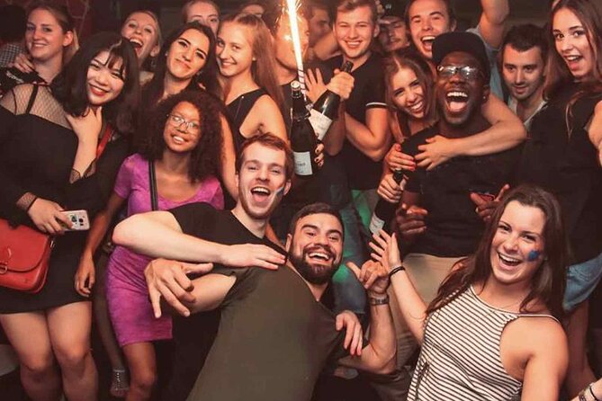 Pub Crawl Barcelona by EVOLVE The BEST night experience - Meeting at Carrer dels Escudellers 19