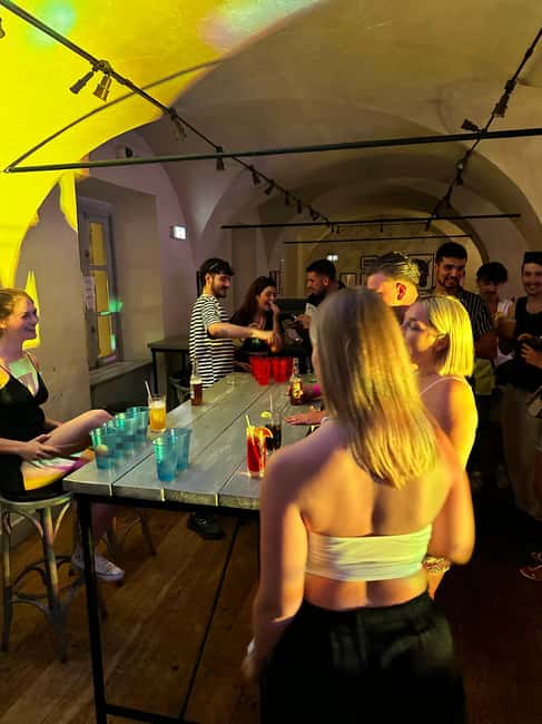 Pub Crawl Nice: Free Shots,Best Bar, Secret Surprise with us - Bar two: drink deals and better group chemistry