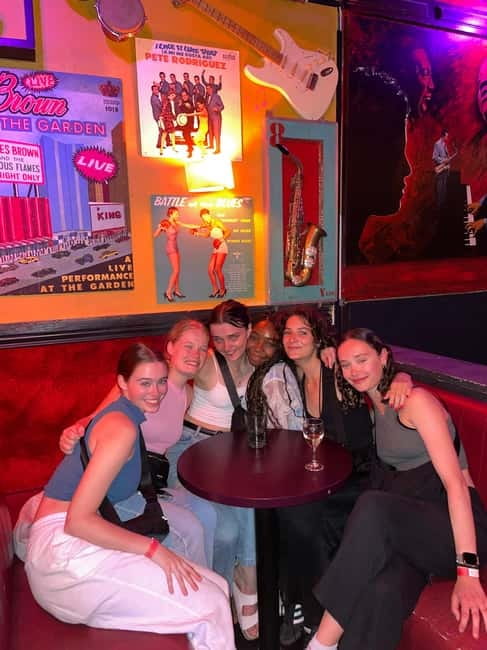 Pub Crawl Paris: Drink, Laugh, Meet the World - Starting at Generator Paris between 9:00 and 9:45 PM