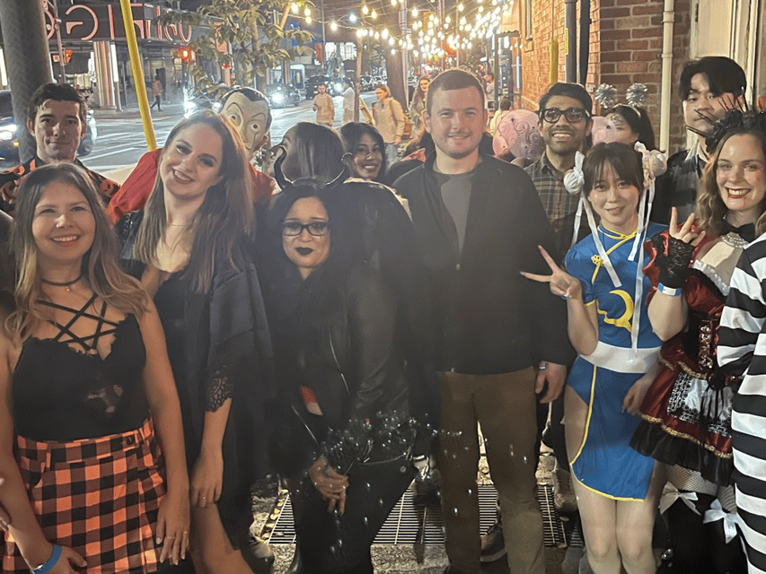 Pub Crawl Toronto - Who should book this Toronto night out?