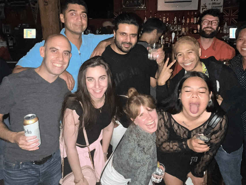 Pub Crawl Toronto - Meeting point advice that can save your evening