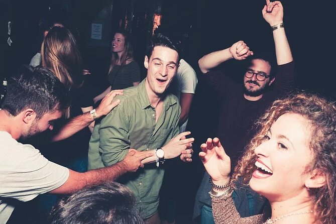 Pub Crawl Tour in Valencia - The guide can make or break the evening