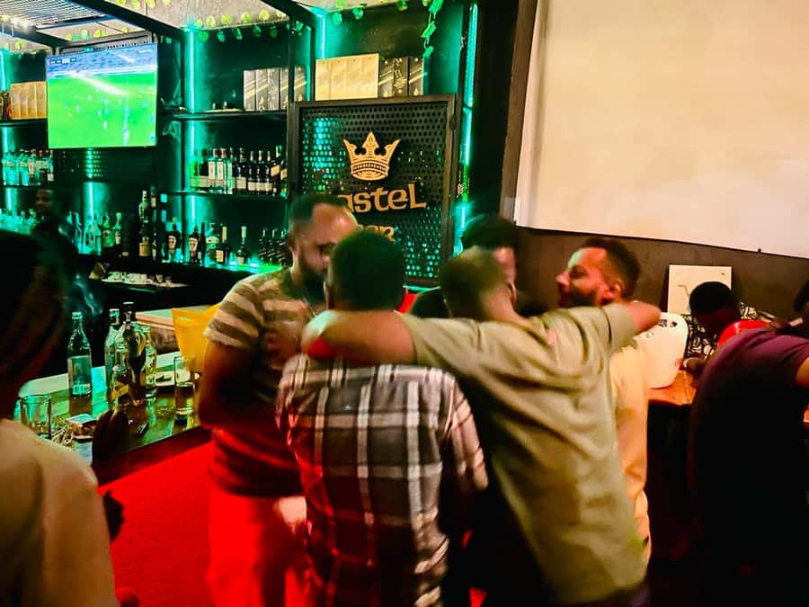 Pub-crawl Tour ( locally crafted beer and wine tasting ) - Is $58 a fair price?