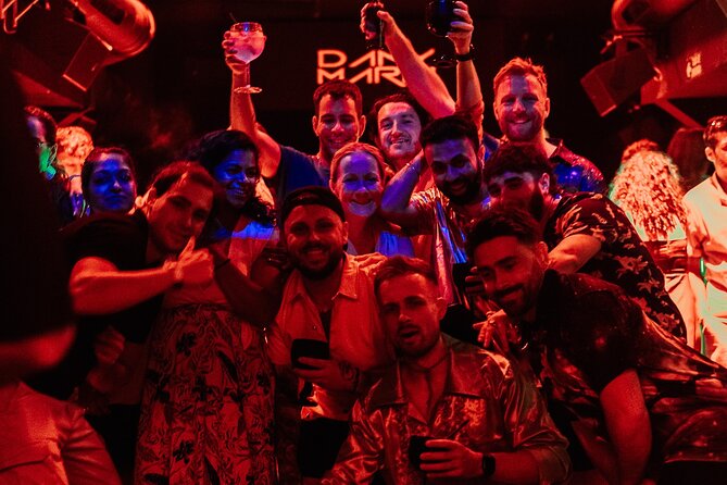Pub Crawl Valencia | The Biggest | Club Entry Included - About 50 minutes at each bar