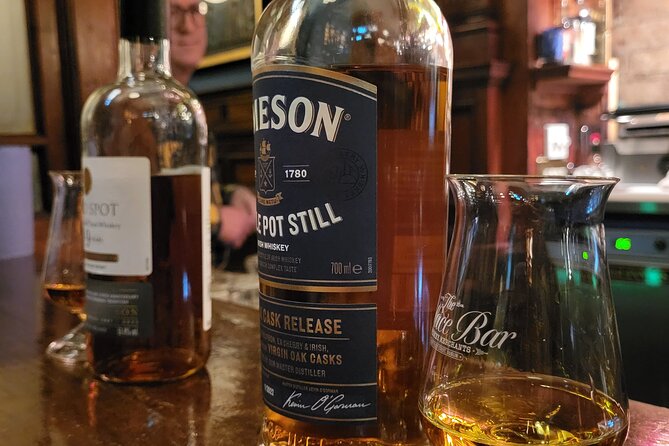 Pub Crawl Walking Tour Through the Heart of Irelands Capital - Key points to know before booking