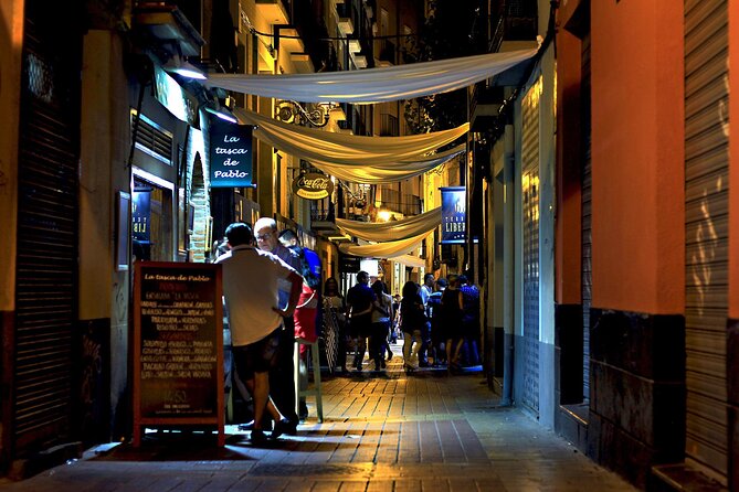 Pub Trail Amsterdam: an adventure full of surprises - Wandering through the Jordaan
