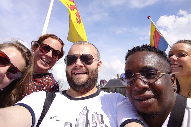 Pub Trail Amsterdam: an adventure full of surprises - Entering De Wallen and the old center