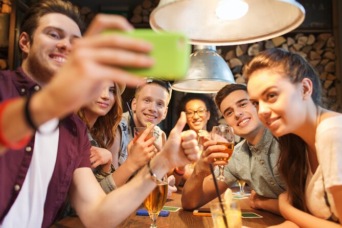 Pub Trail Brussels: an adventure full of surprises - Grand Place: a dramatic first landmark