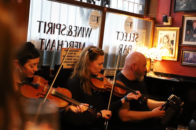 Real Dublin Traditional Music Pub Tour - The guides make the difference